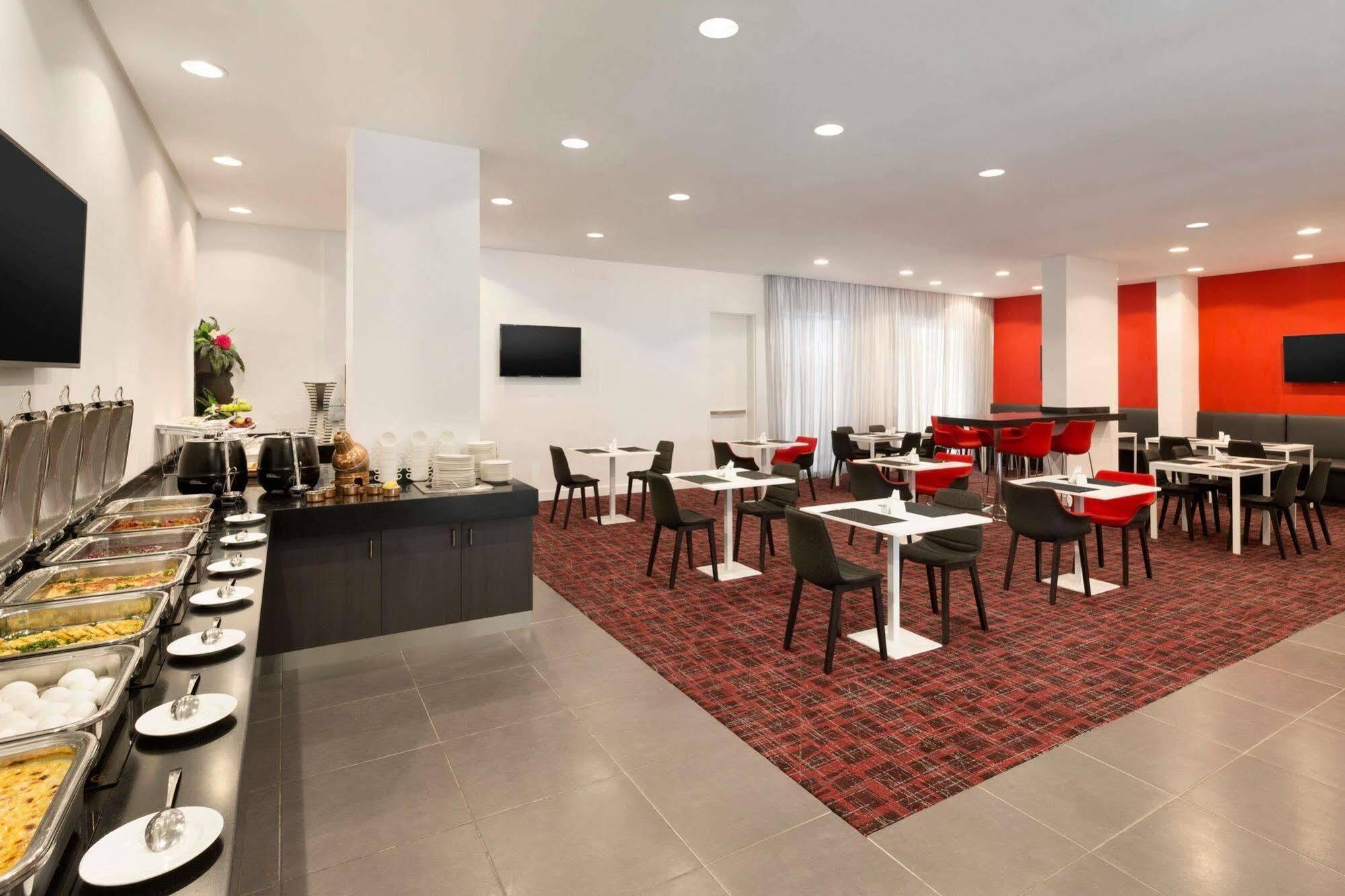 Ramada Encore Al Khobar Olaya Exterior foto